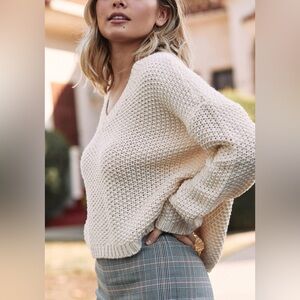 LA Hearts Cream Meadow V-Neck Sweater